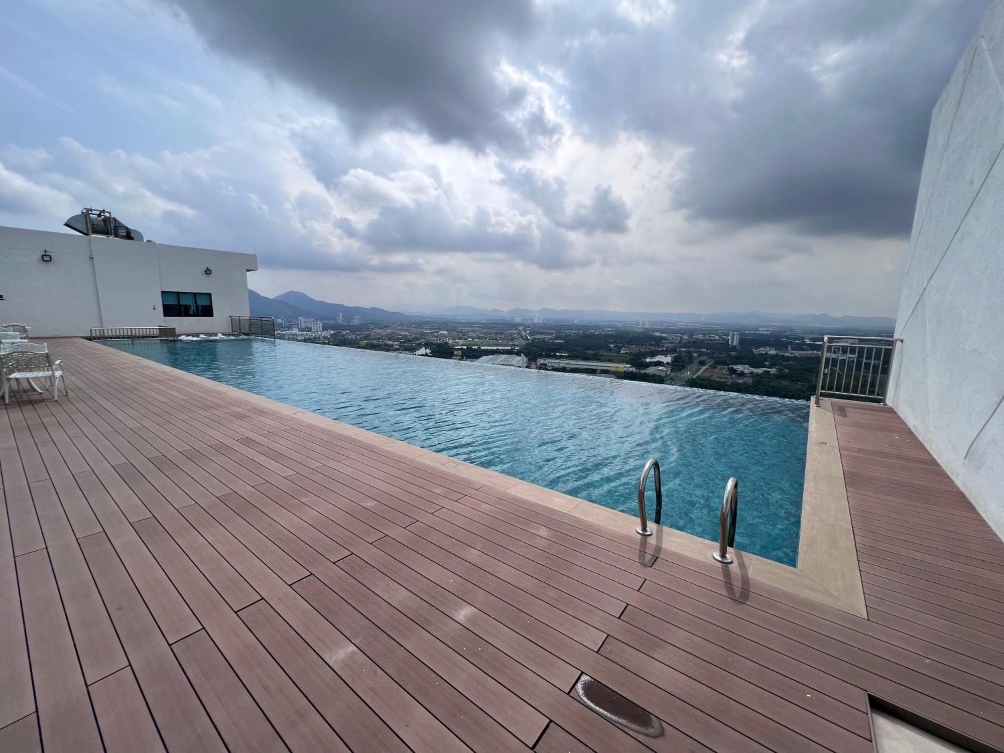 Hotel Menara Sentral At Juru Sentral Bukit Mertajam Zewnętrze zdjęcie